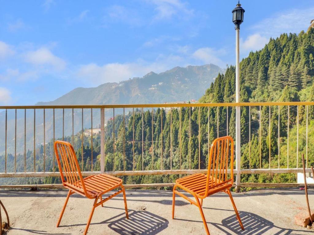 Hotel Jaiswal Estate Mussoorie Buitenkant foto
